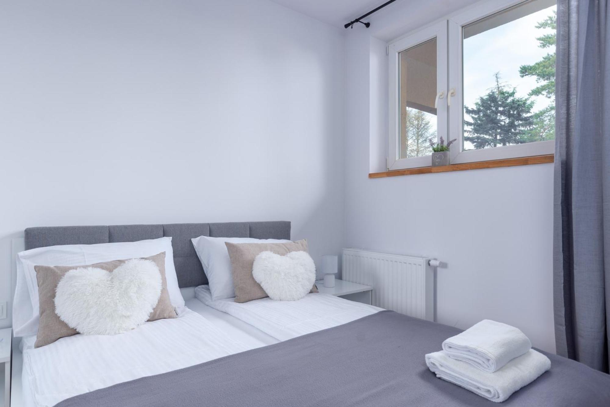 Termy Cieplice Apartment Jelenia Góra Kültér fotó